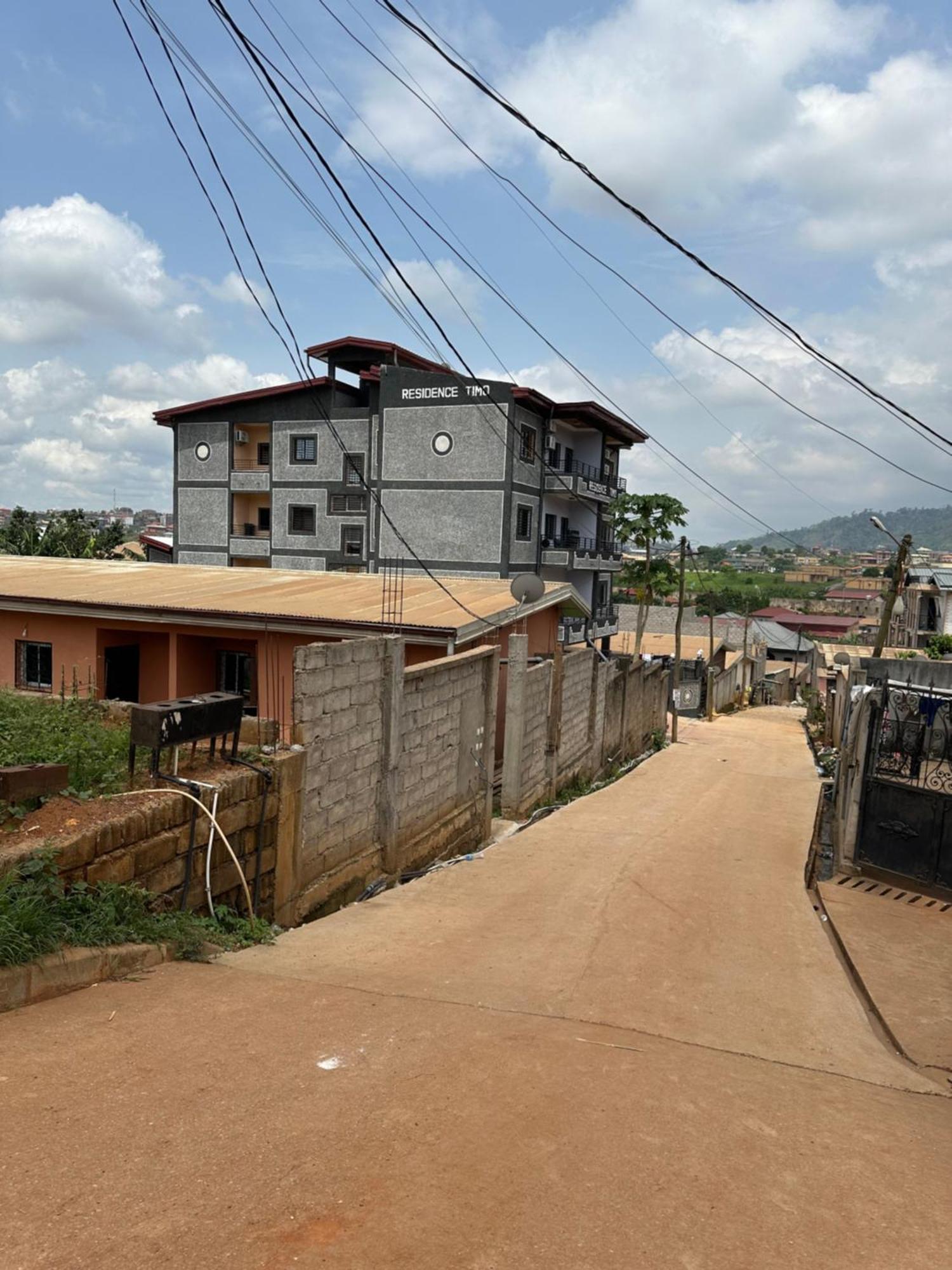 Residence Timo Yaoundé Esterno foto